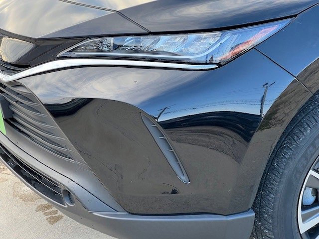 2021 Toyota Venza LE photo 11