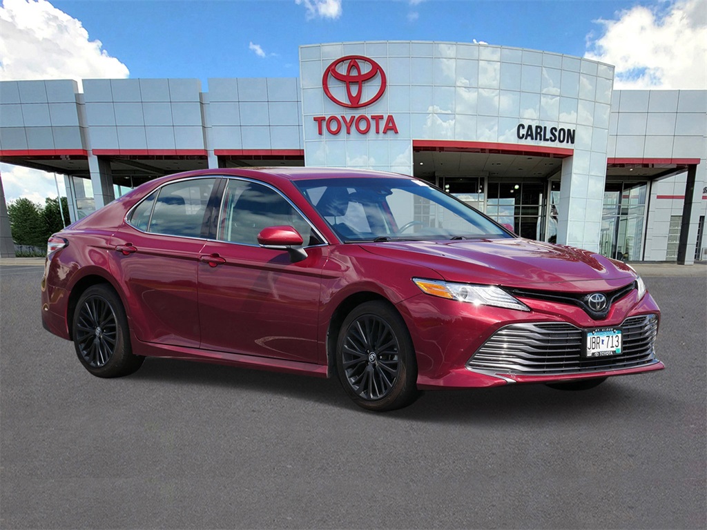 Used 2020 Toyota Camry XLE with VIN 4T1F11AK3LU903944 for sale in Minneapolis, Minnesota