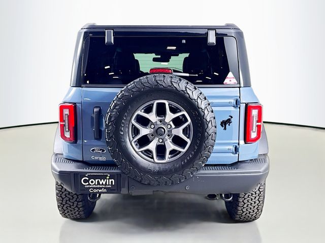2025 Ford Bronco Badlands photo 6