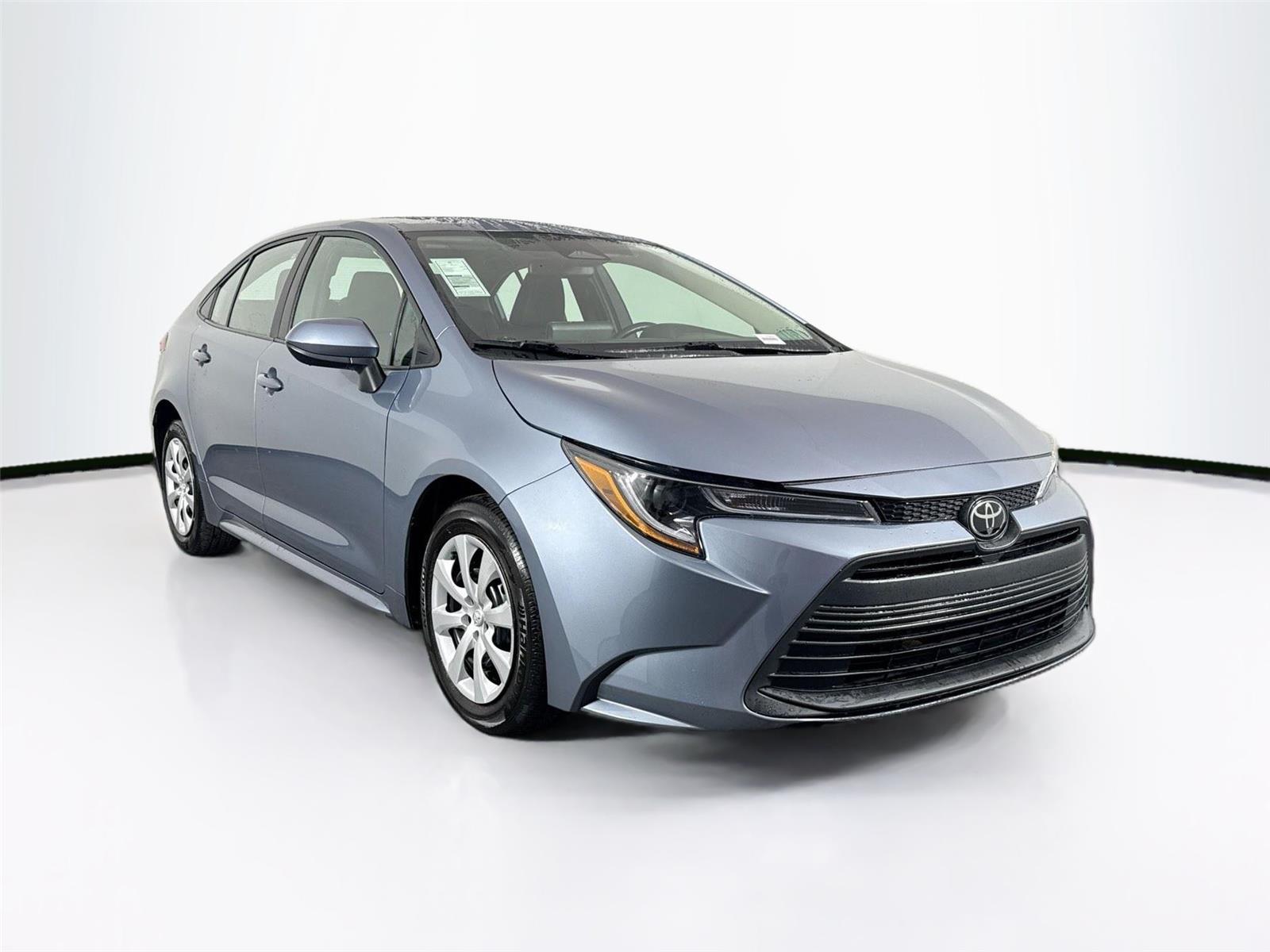 2024 Toyota Corolla LE photo 4
