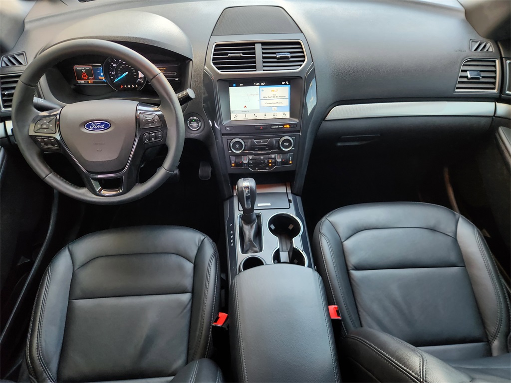 2018 Ford Explorer XLT photo 21