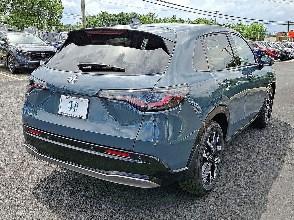 2026 Honda HR-V EX-L photo 2