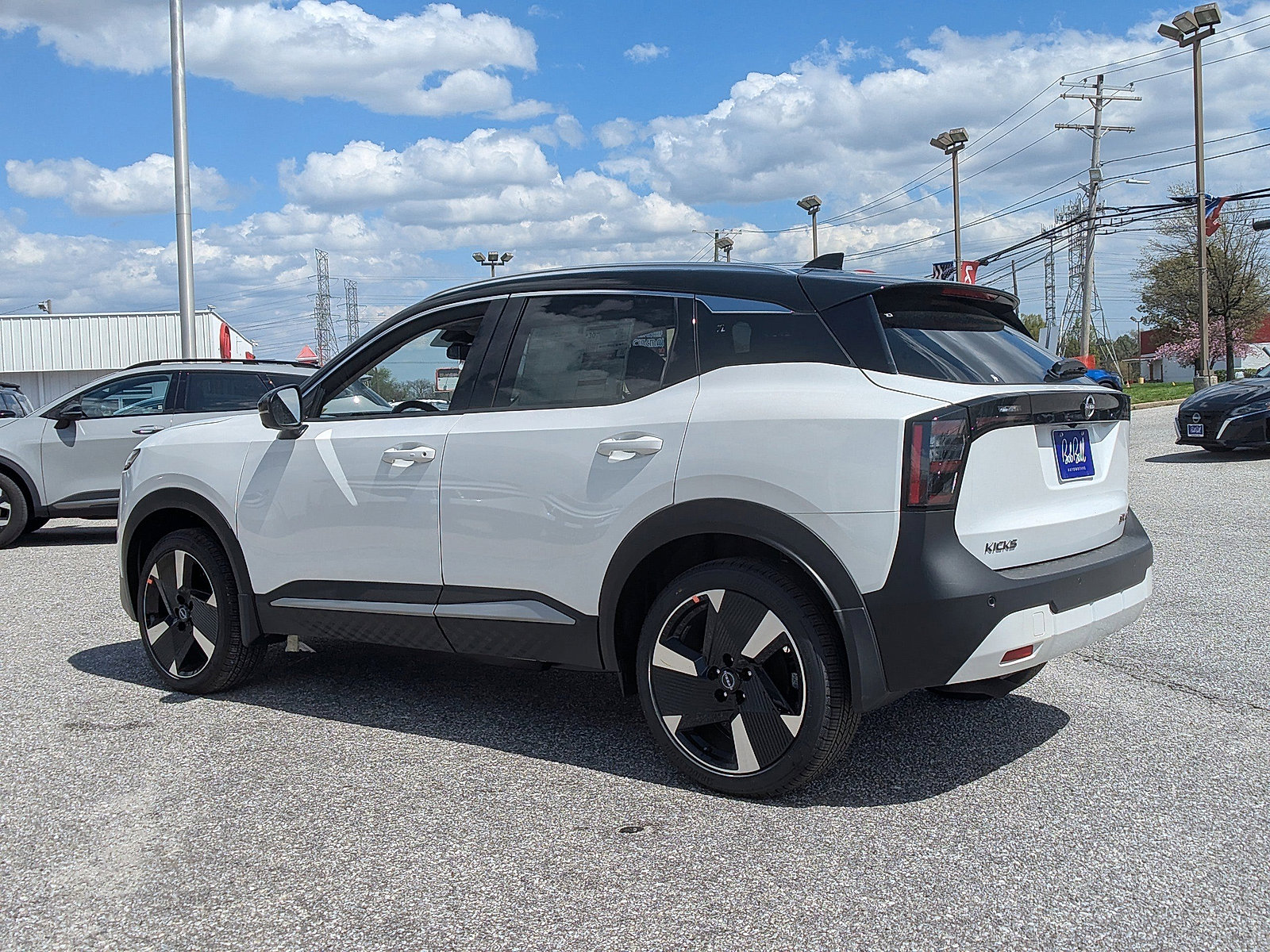 2025 Nissan Kicks SR photo 20