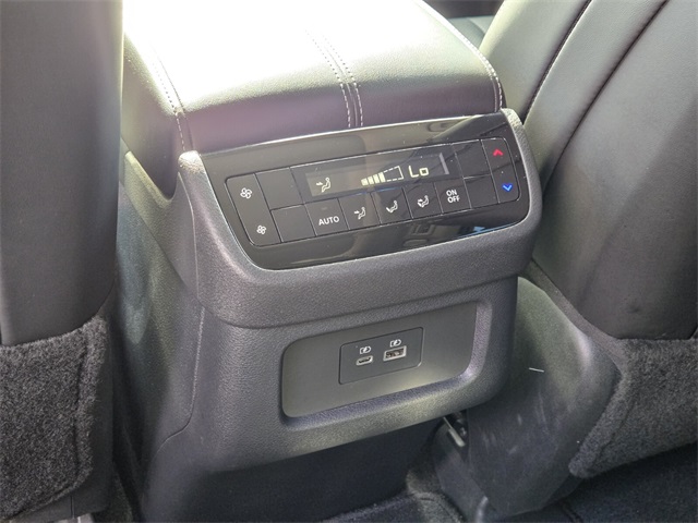 2025 Infiniti QX60 Pure photo 17