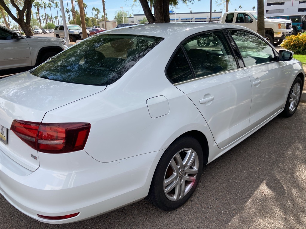2017 Volkswagen Jetta 1.4T S photo 3