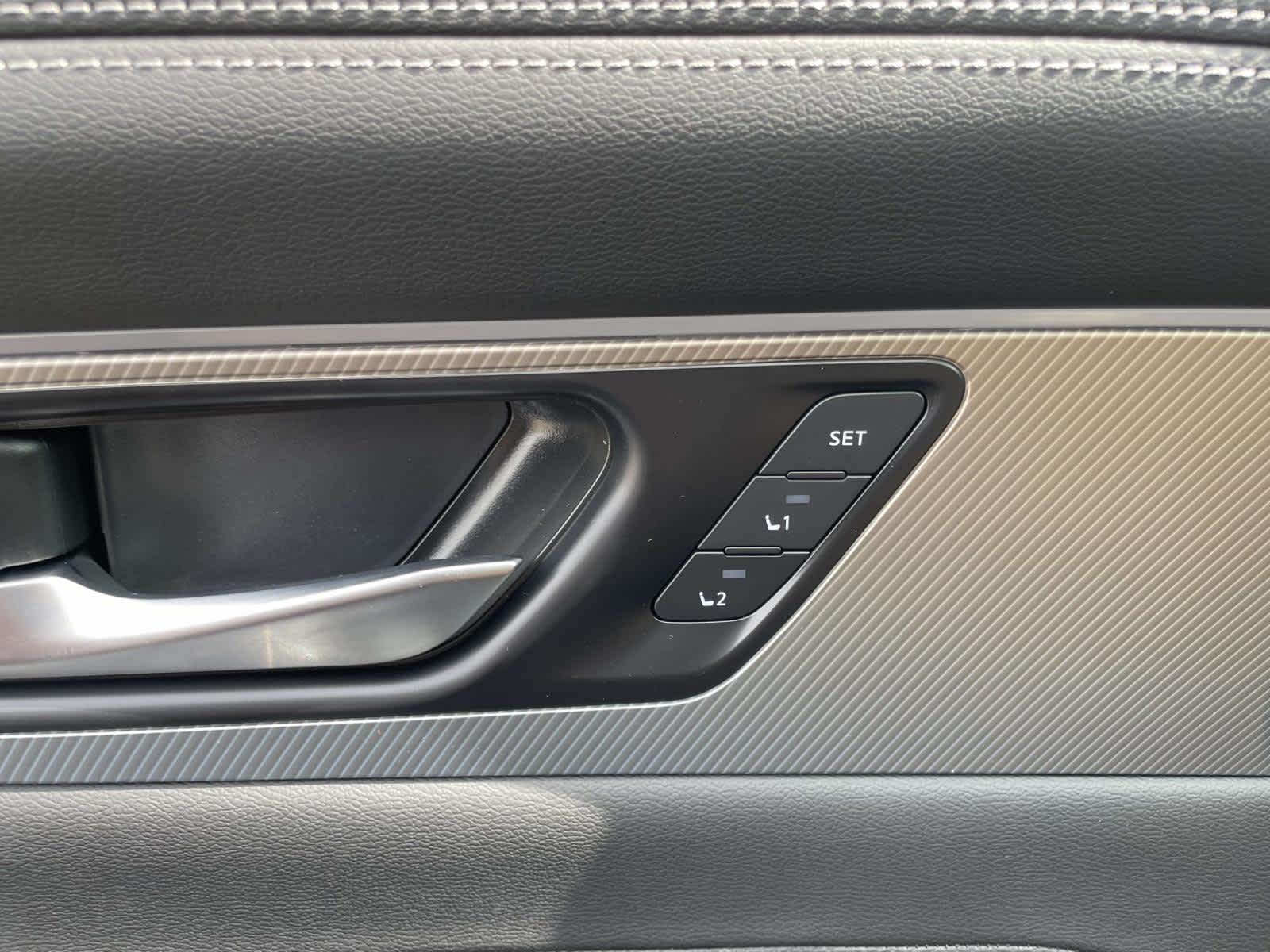 2025 Nissan Murano SL photo 31