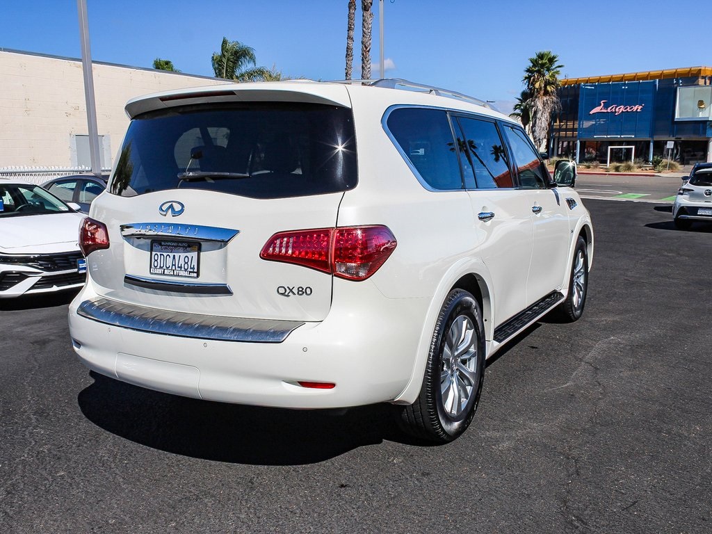 2017 Infiniti QX80 Base photo 10