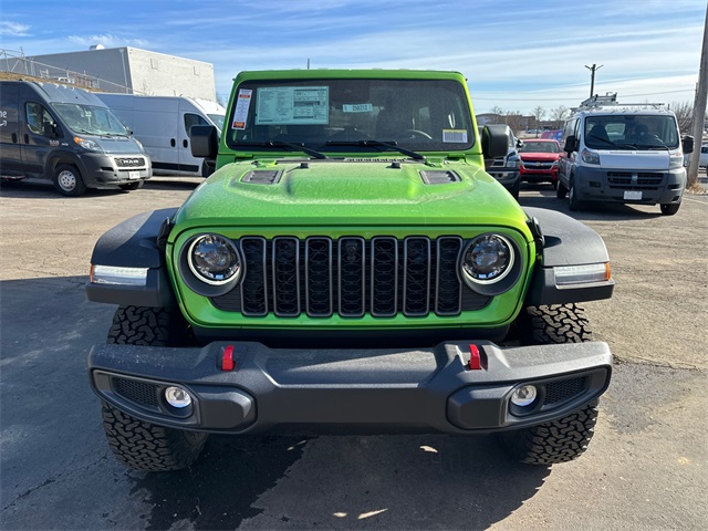 2025 Jeep Wrangler Rubicon photo 3