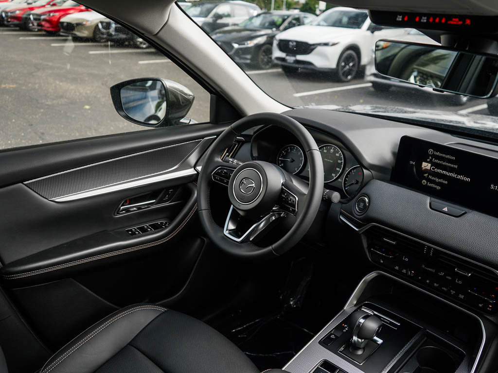 2025 Mazda CX-90 3.3 Turbo Preferred photo 12