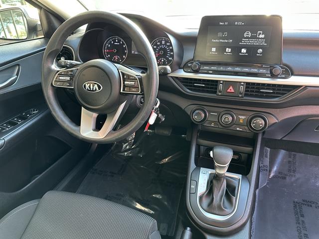 2021 Kia Forte LXS photo 12