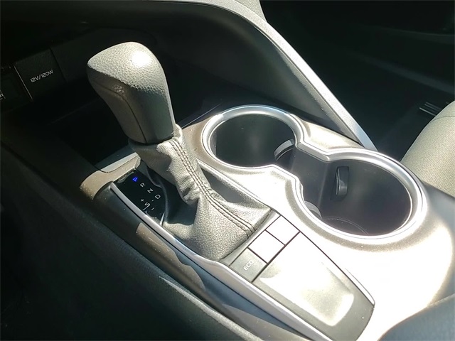 2023 Toyota Camry LE photo 17