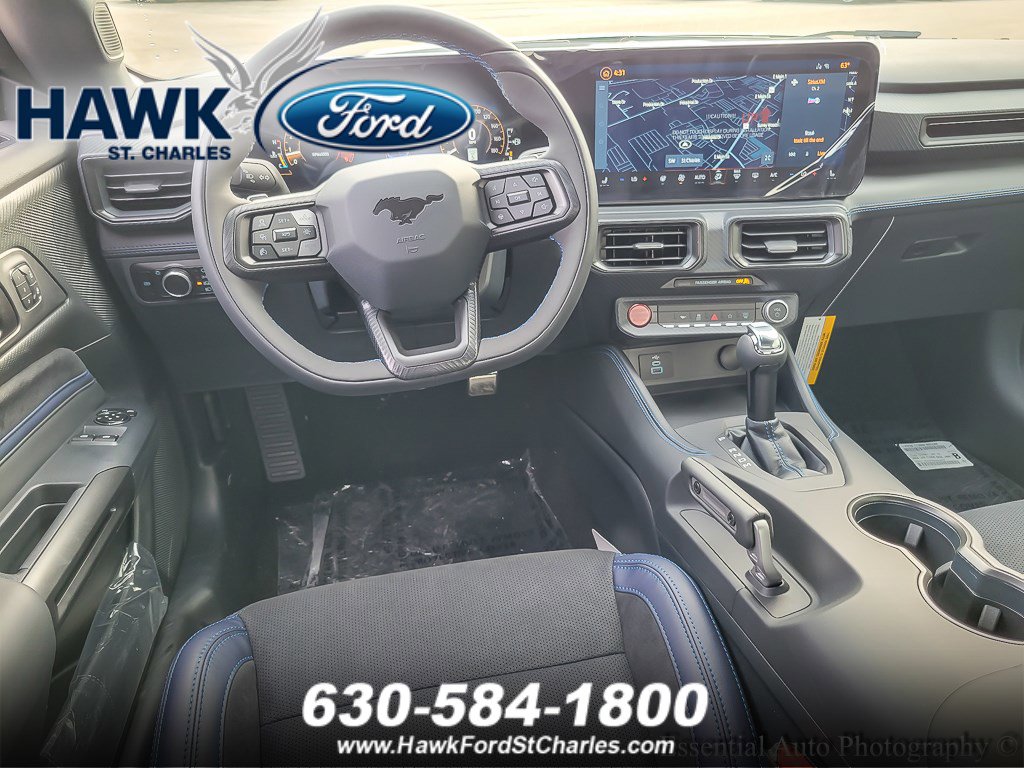 2025 FORD MUSTANG - Image 9