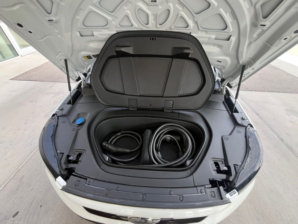 2024 Volvo XC40 Recharge Ultimate photo 20