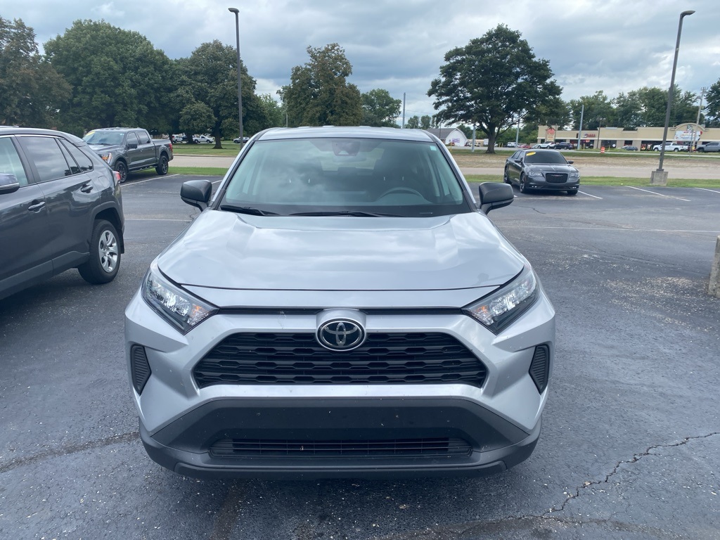 Used 2022 Toyota RAV4 LE with VIN 2T3F1RFV1NW258965 for sale in Northfield, Minnesota