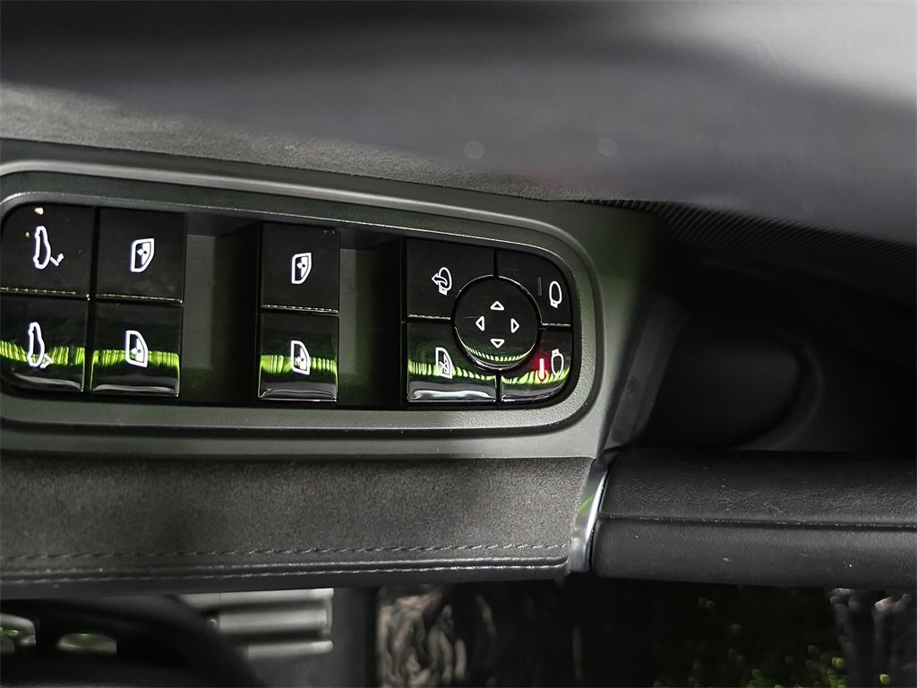 2021 Porsche Cayenne GTS photo 17