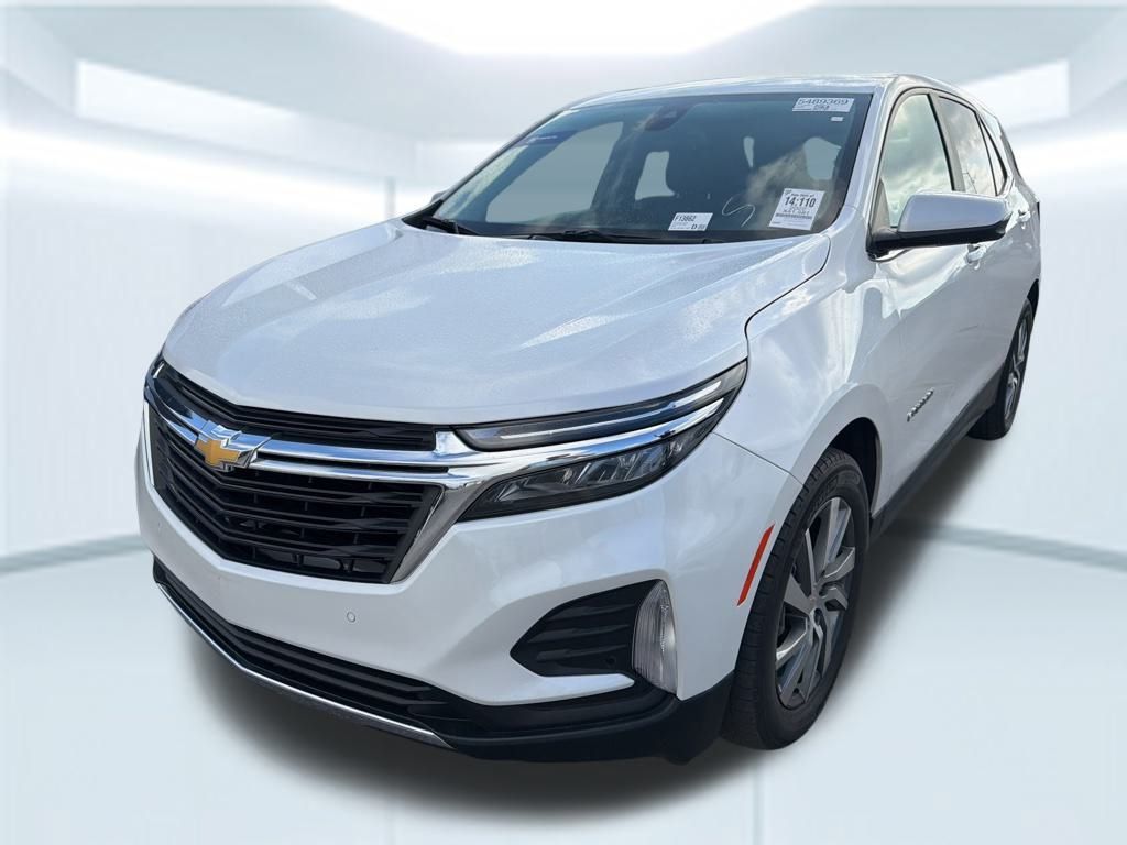 2022 Chevrolet Equinox LT photo 2