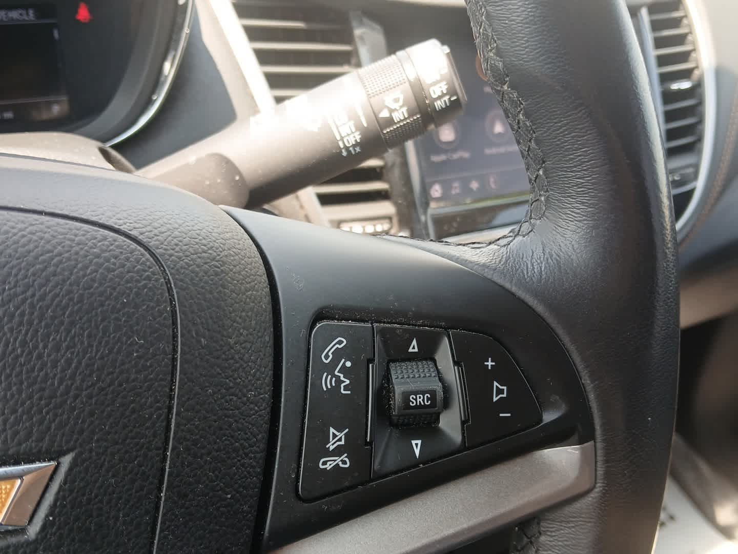 2022 Chevrolet Trax LT photo 25