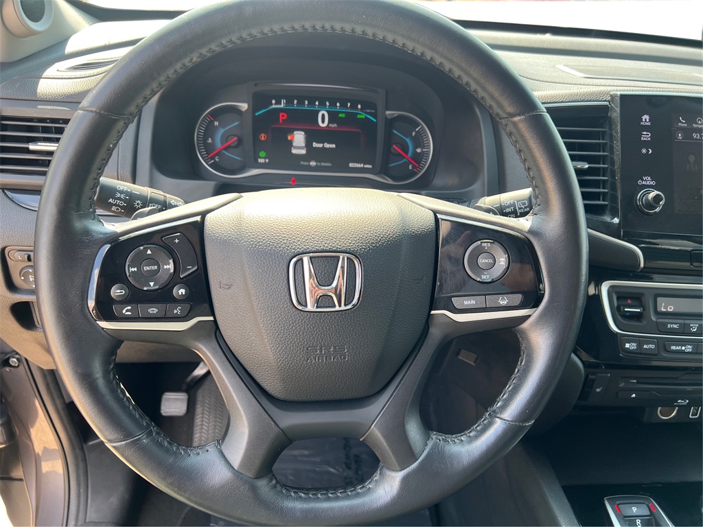 2022 Honda Pilot Touring photo 17