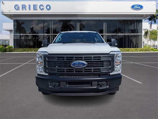 2026 Ford F-350 XL photo 3