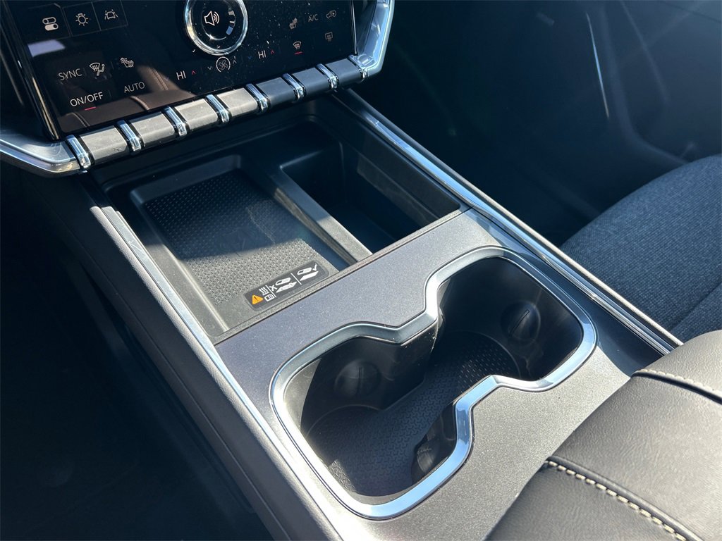 2026 GMC ACADIA - Image 26