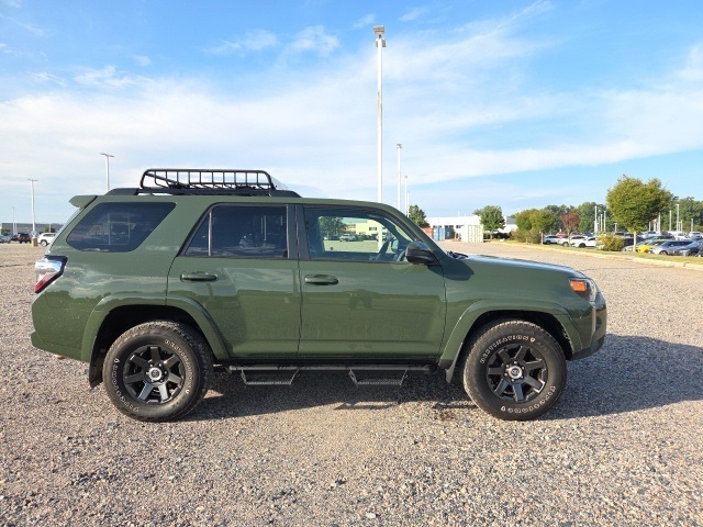 2021 Toyota 4Runner Trail photo 6