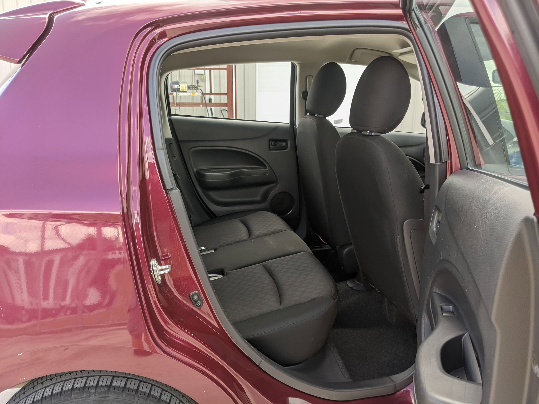 2021 Mitsubishi Mirage ES photo 25
