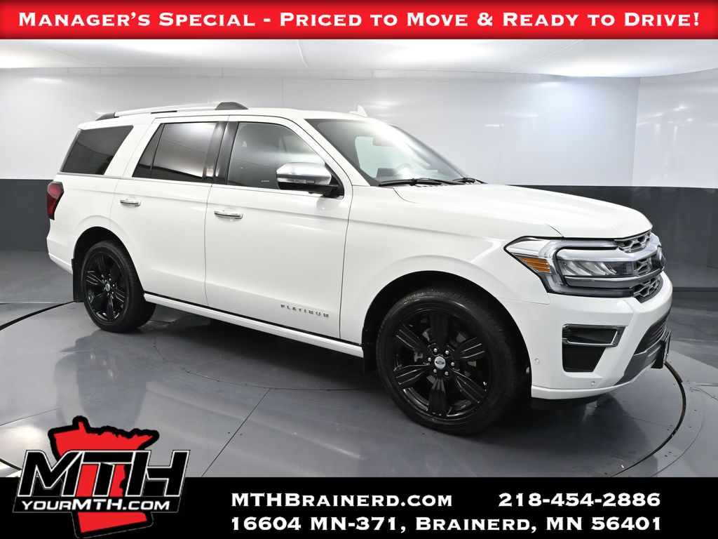 2024 Ford Expedition Platinum's photo