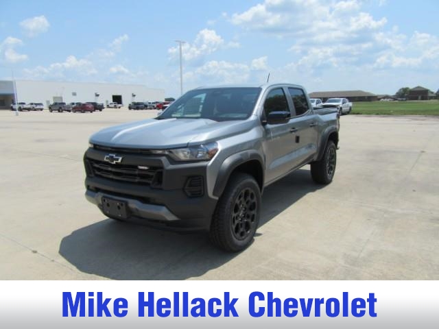 2026 Chevrolet Colorado Trail Boss photo 3
