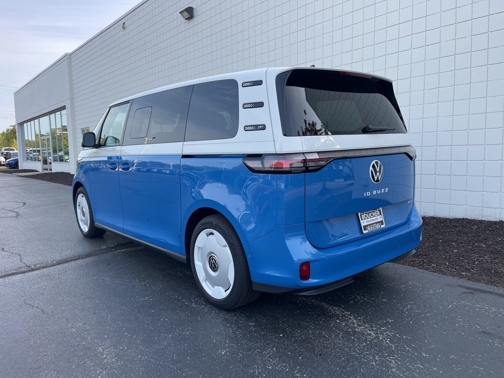 2025 Volkswagen ID. Buzz photo 3