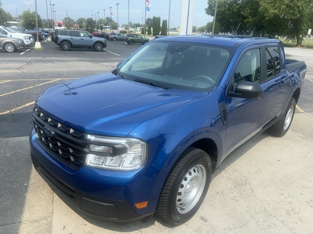 2024 Ford Maverick XL photo 2