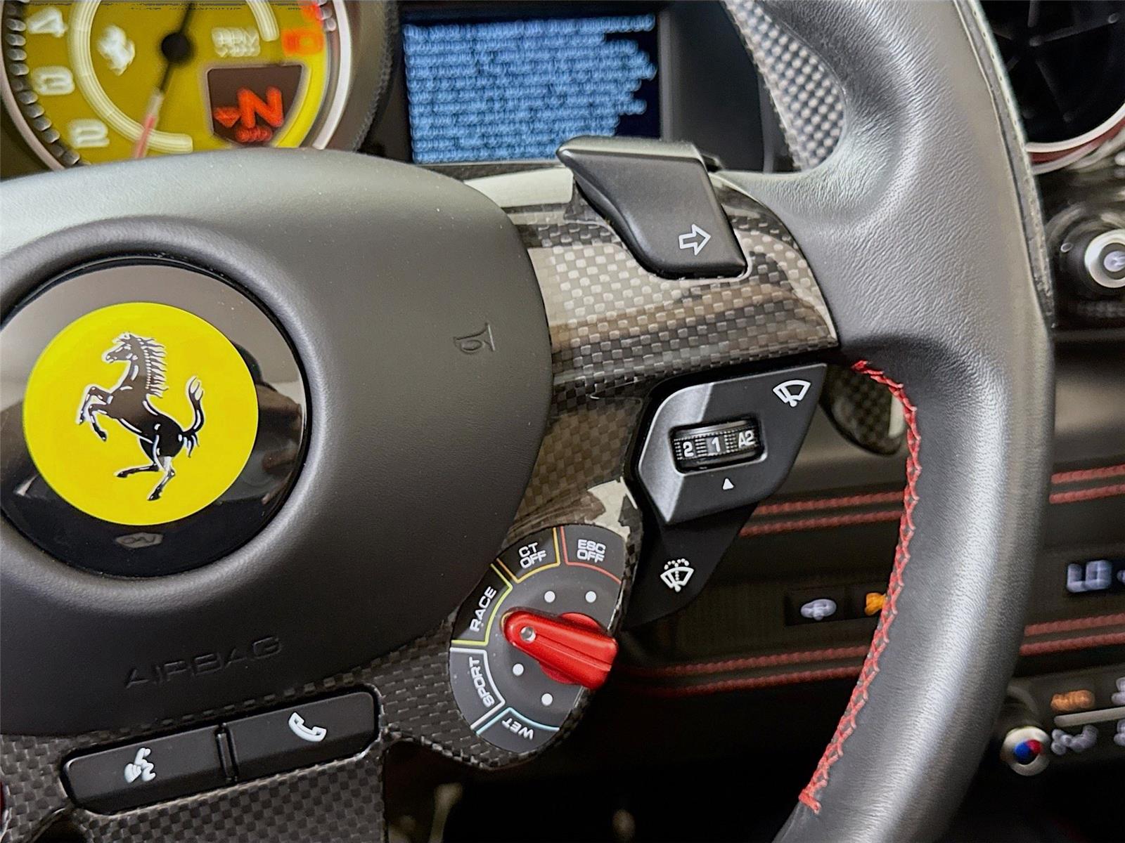2022 Ferrari F8 Spider photo 19