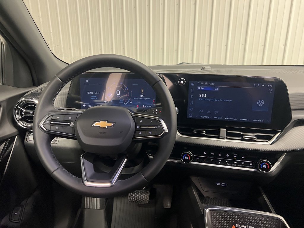 2026 Chevrolet Equinox LT photo 11