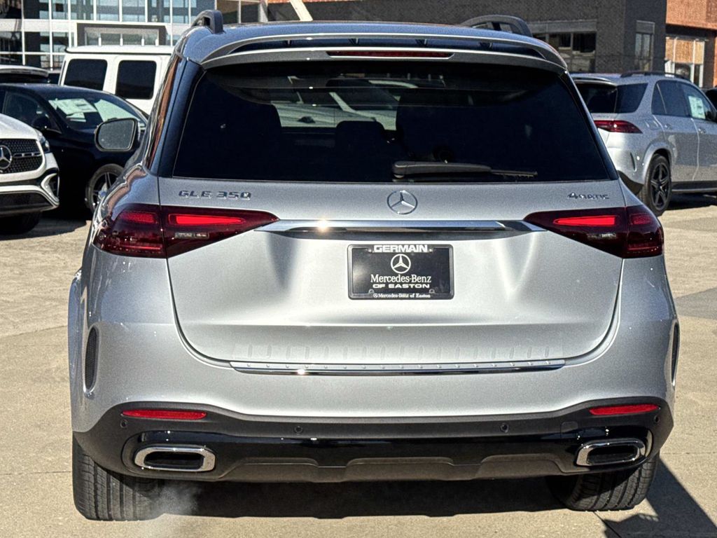 2026 Mercedes Benz GLE 350 4MATIC photo 3