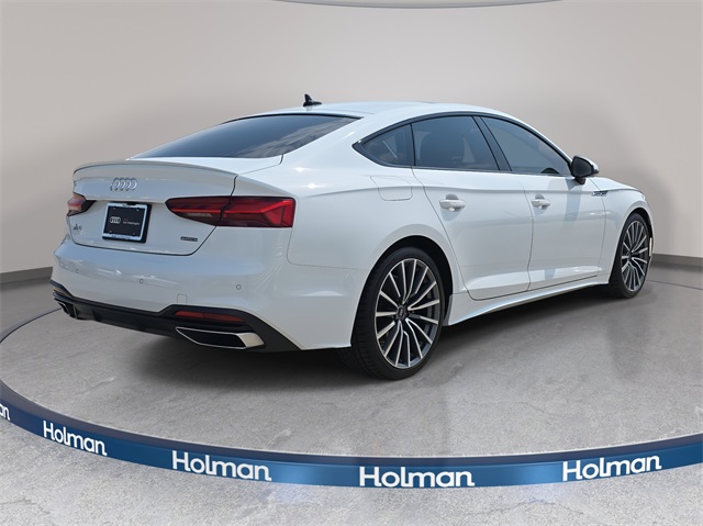 2022 Audi A5 Premium Plus Quattro photo 5