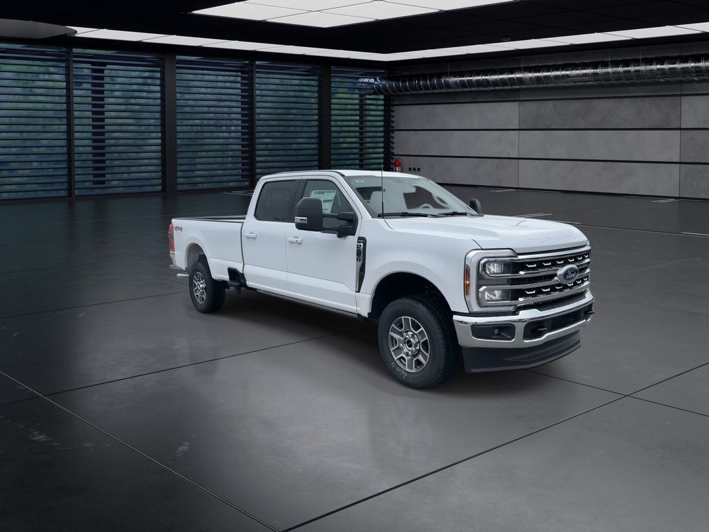 2025 Ford F-250 Lariat photo 2