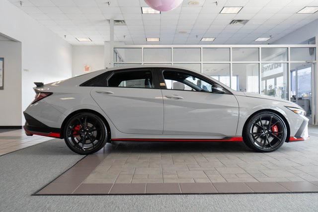 2025 Hyundai Elantra N photo 4