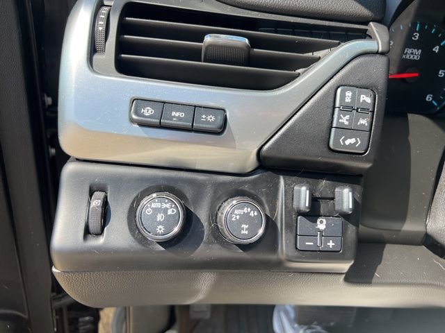2017 Chevrolet Tahoe Premier photo 9