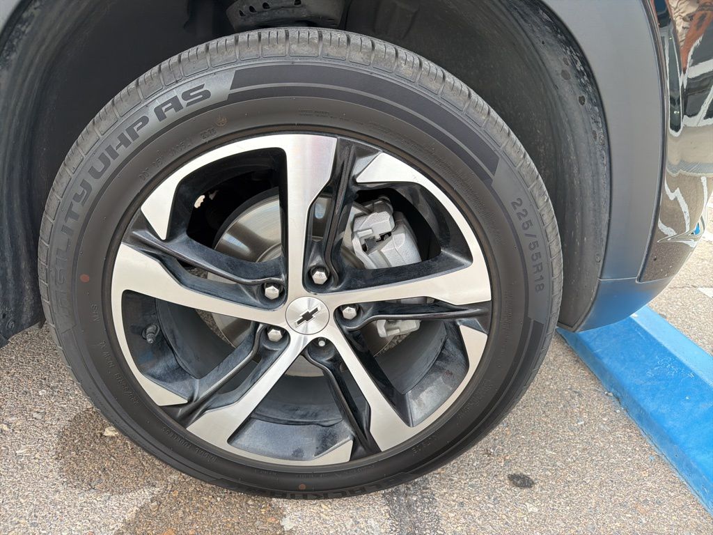 2024 Chevrolet Trax photo 7