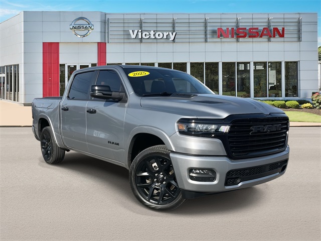 2025 RAM Ram 1500 Pickup Laramie's photo