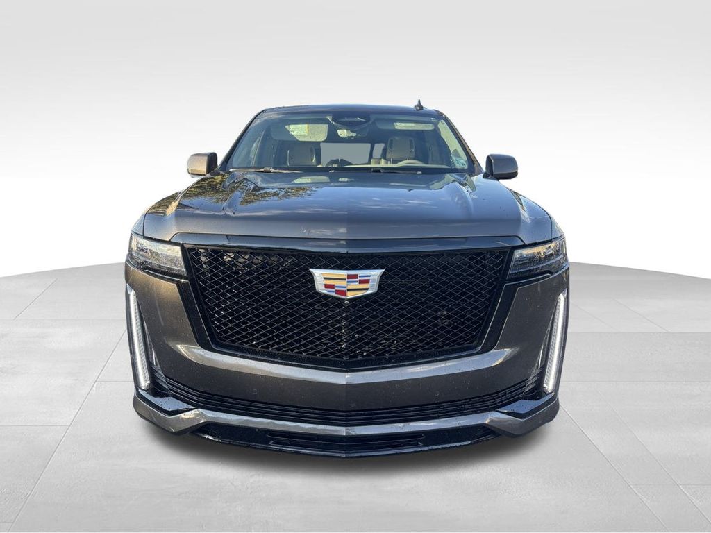 2021 Cadillac Escalade Sport Platinum photo 2