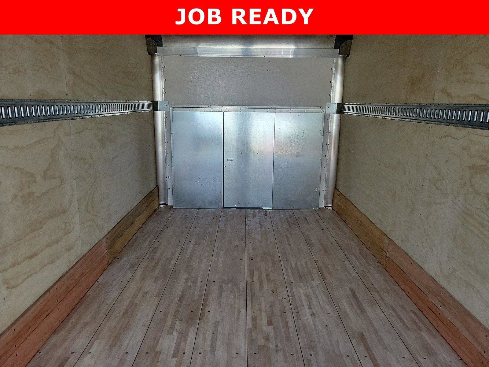 2024 Ford E-350 photo 3