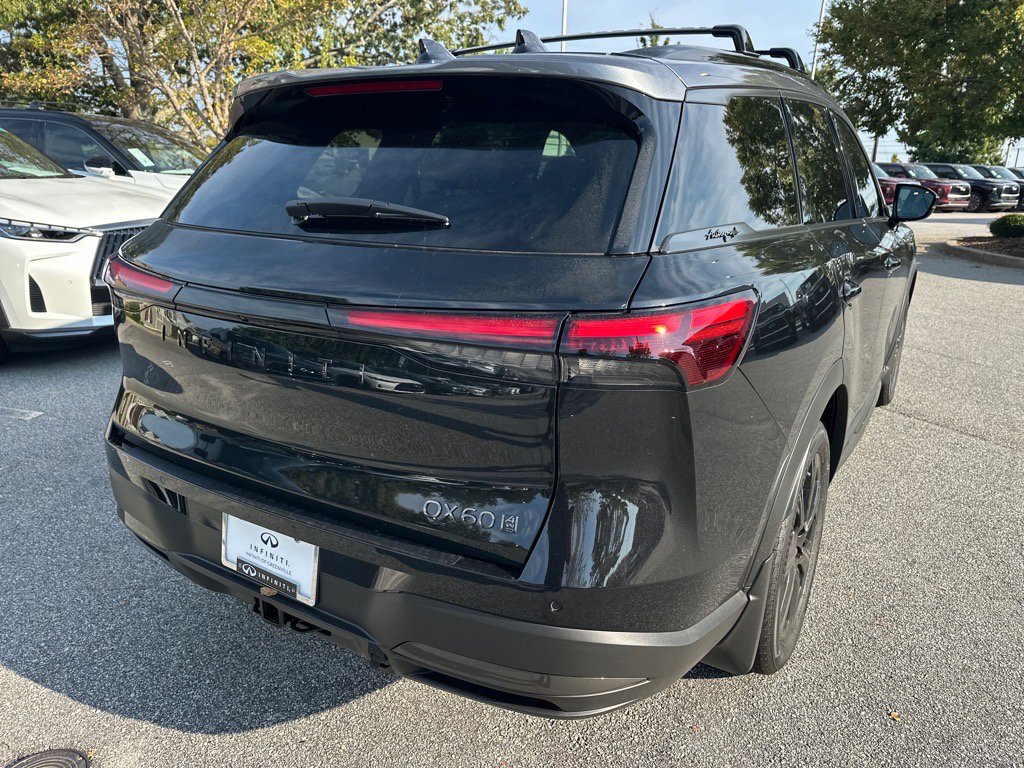 2026 Infiniti QX60 Autograph photo 3
