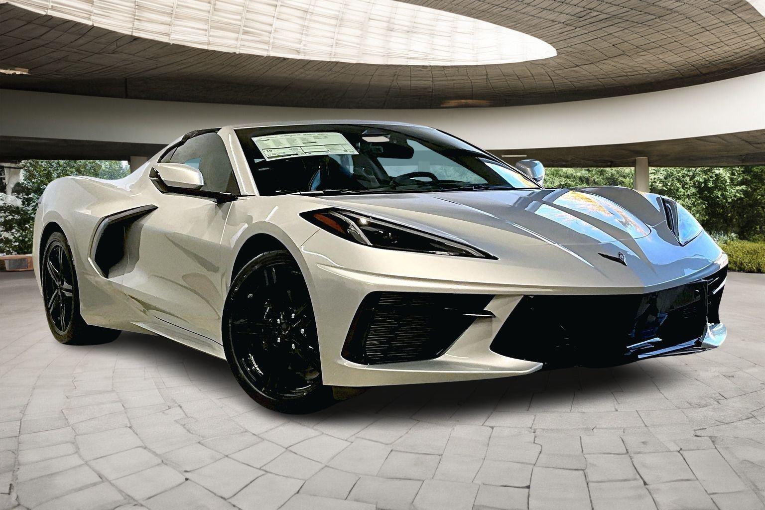 2026 Chevrolet Corvette Stingray 2LT photo 2