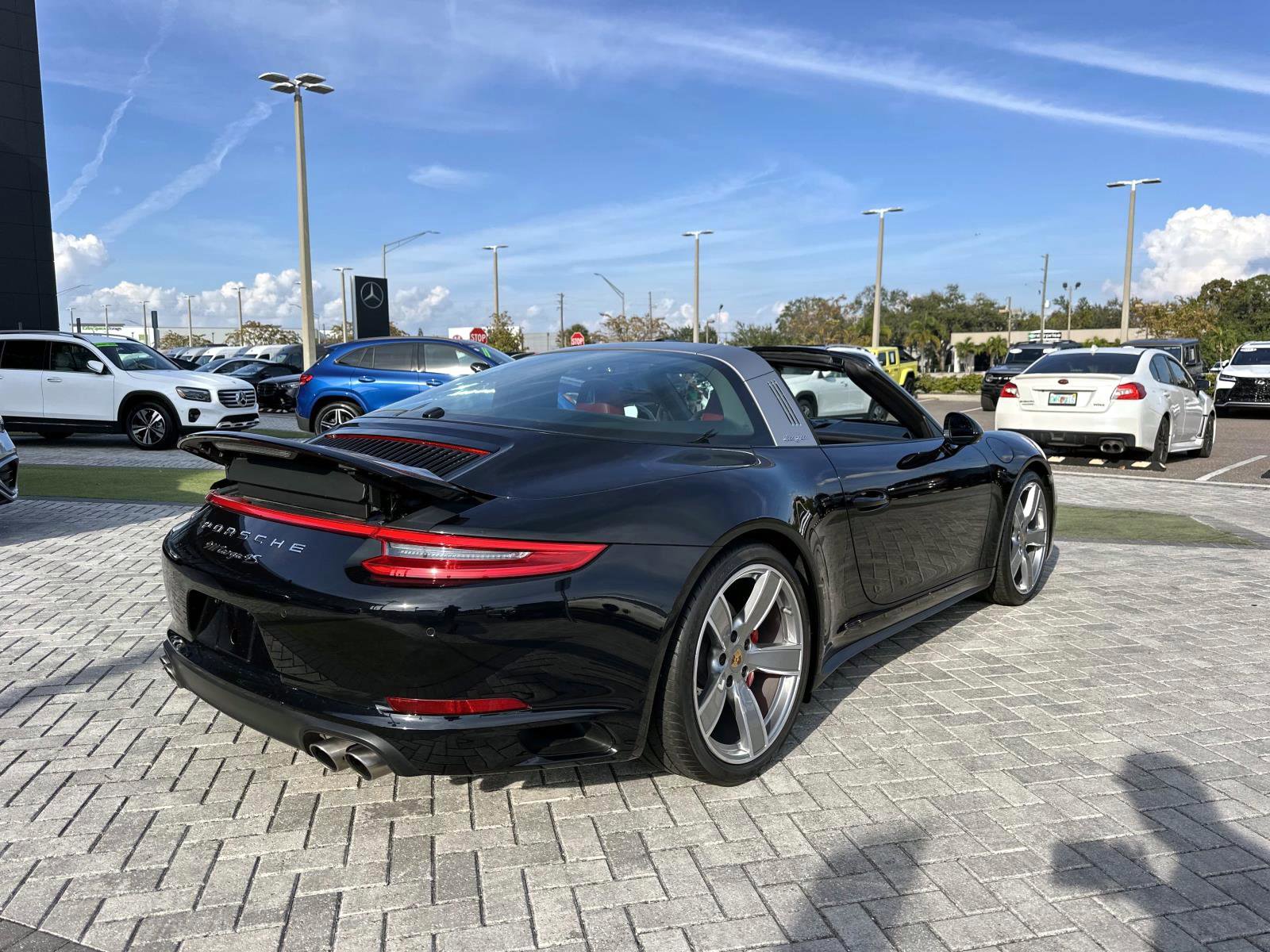 2019 Porsche 911 Targa 4S photo 3