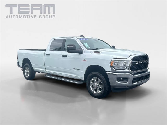 2024 RAM Ram 3500 Pickup Big Horn's photo