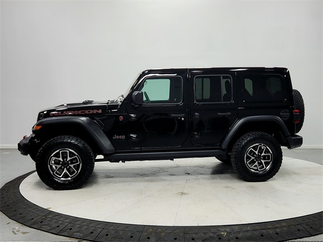 2025 Jeep Wrangler Rubicon photo 4