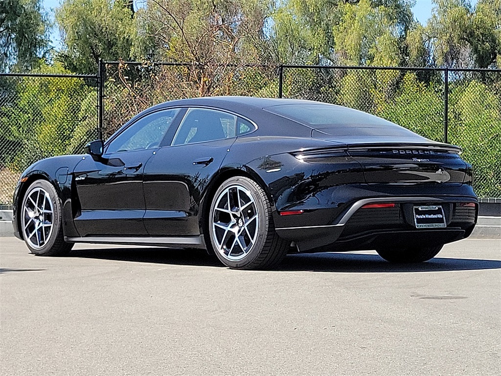 2025 Porsche Taycan S photo 3