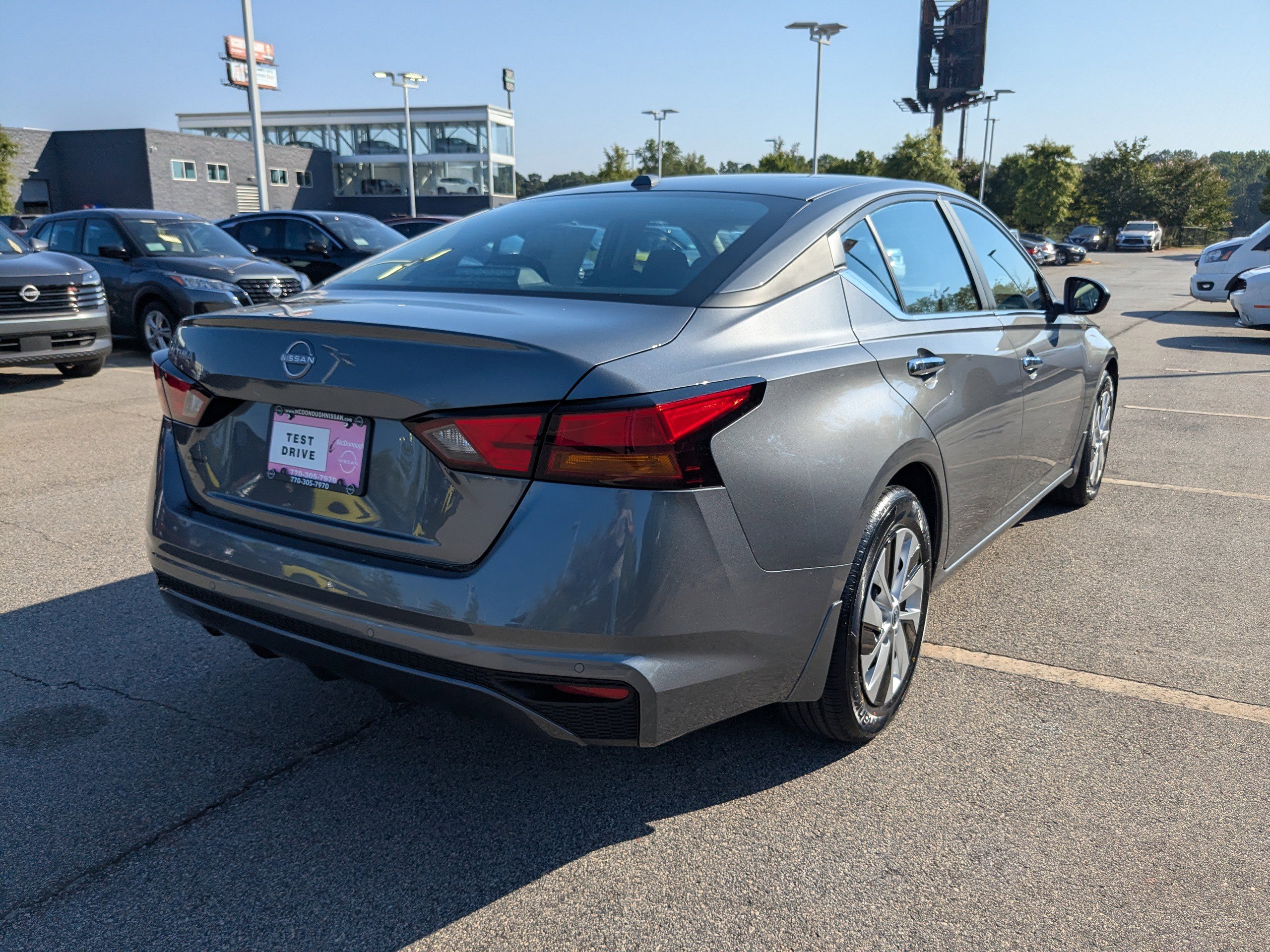 2025 Nissan Altima 2.5 S photo 3