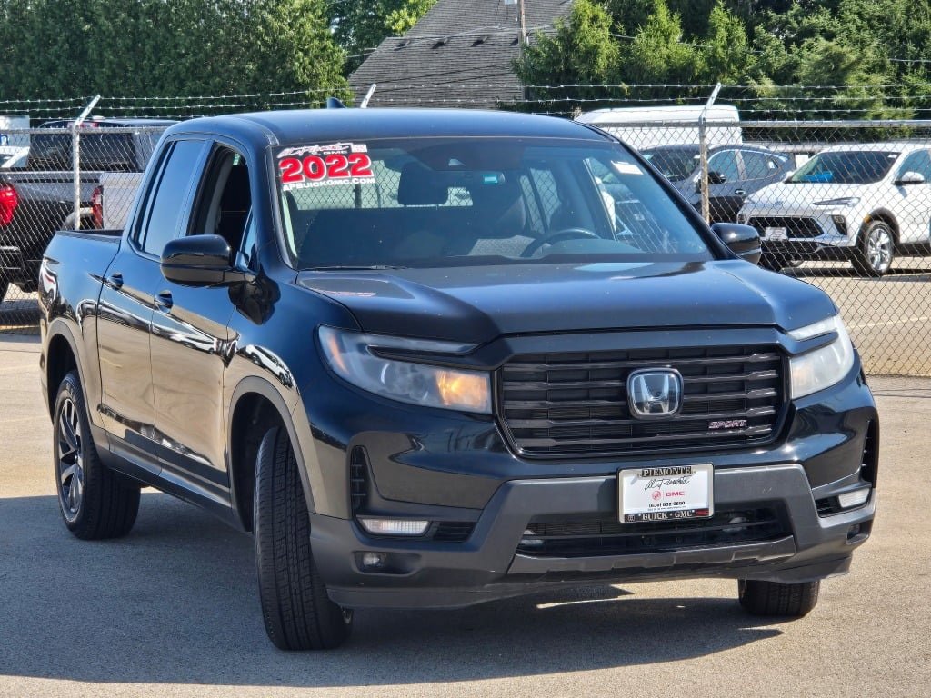 2022 Honda Ridgeline Sport photo 3