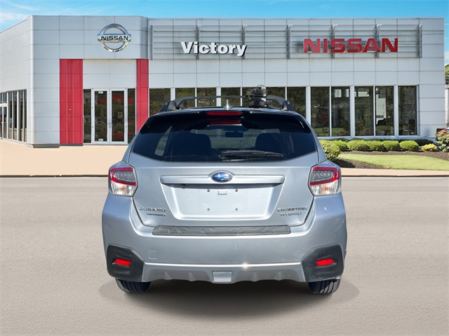 2016 Subaru Crosstrek Hybrid Touring photo 3